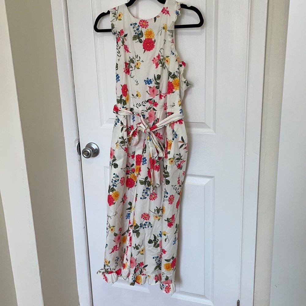 Gal Meets Glam Cropped Floral Jumpsuit